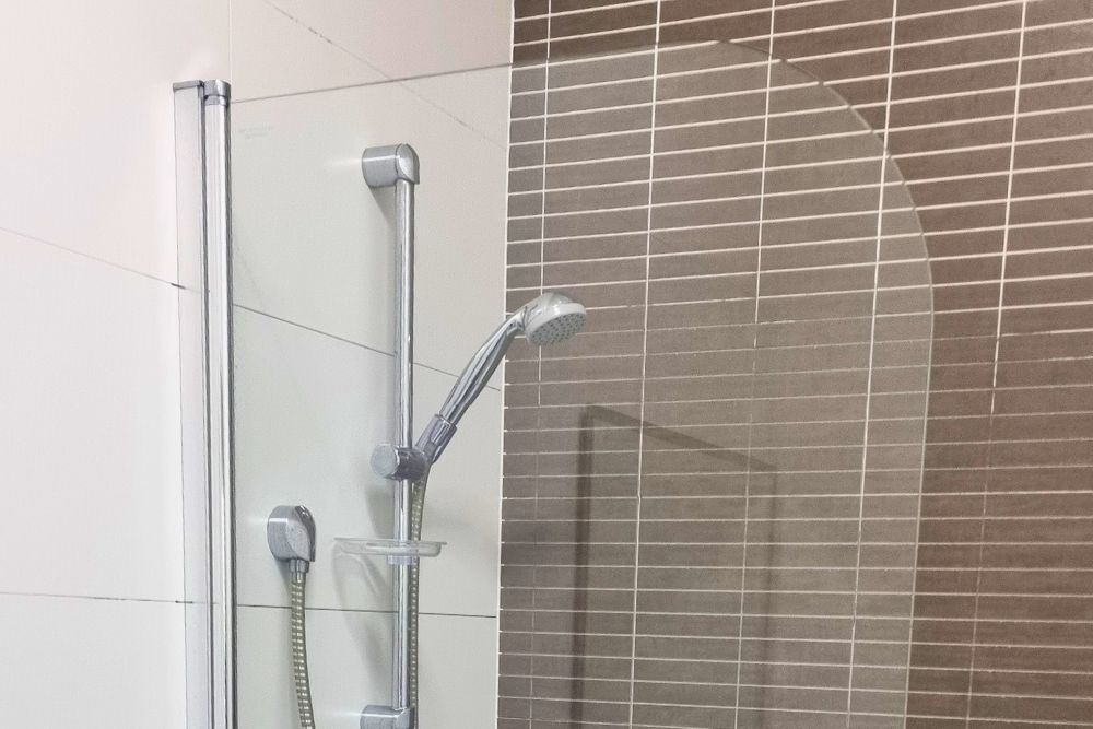 Shower Screens Banner Sharp Glass Solutions