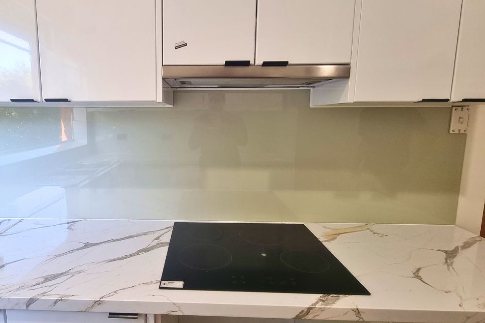 Splash Backs Banner Sharp Glass Solutions