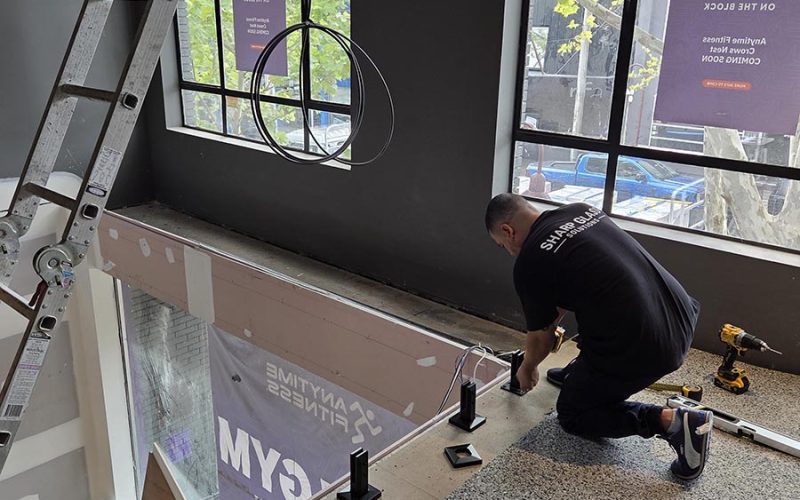 glass-balustrade-spigot-installation-sharp-glass-solutions